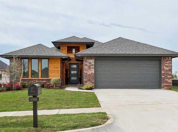 4900 Sand Lily Lane, Edmond, OK 73034