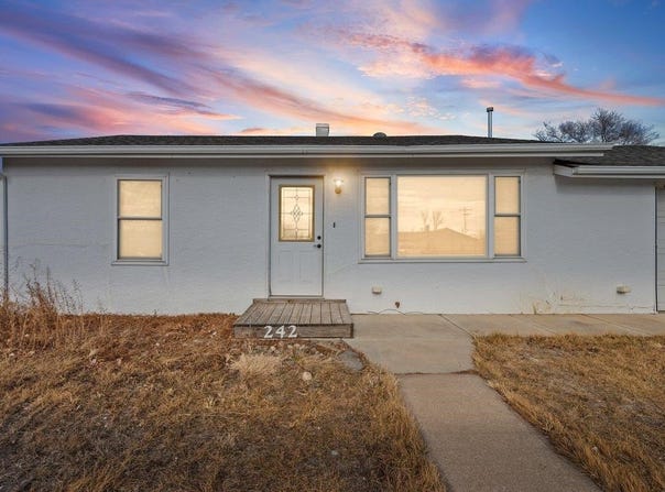 242 E Saint Francis, Rapid City, SD 57701