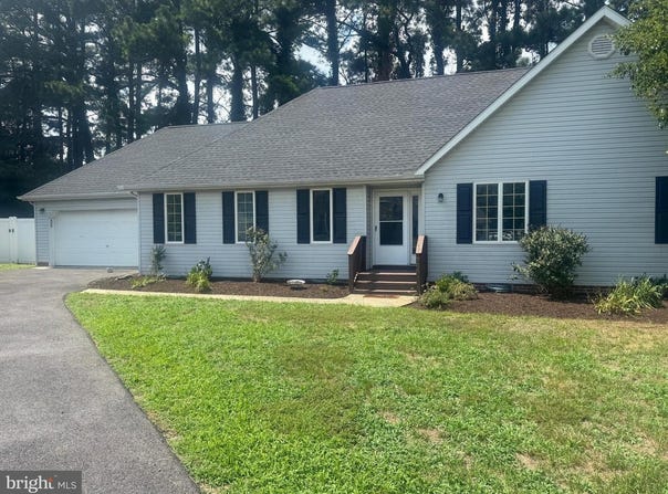700 E UPLAND CT, SALISBURY, MD 21801