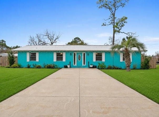 328 Ave C, Port St. Joe, FL 32456