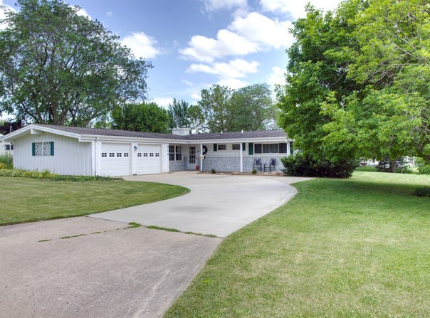 714 E South Street, Knoxville, IA 50138