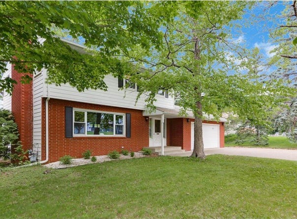 5875 Asher Avenue, Inver Grove Heights, MN 55077