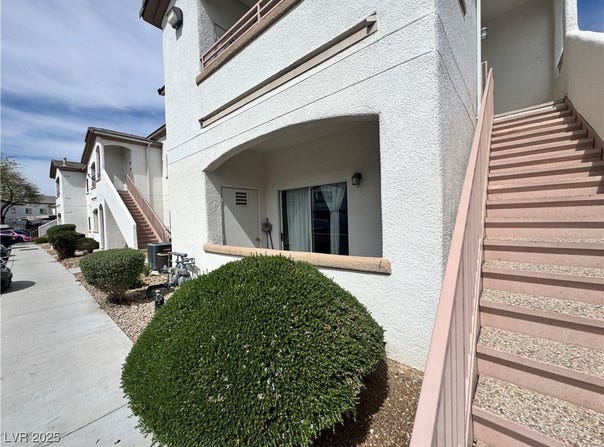 5650 E Sahara Avenue, Las Vegas, NV 89142