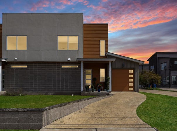 1210 Stobaugh ST, Austin, TX 78757