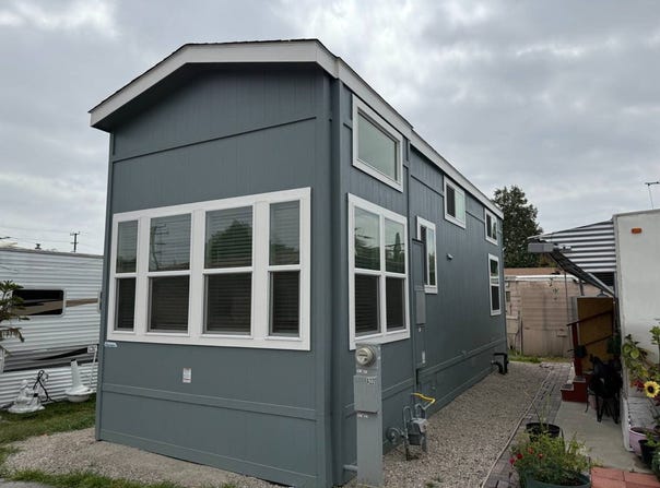 8052 ALHAMBRA AVENUE, PARAMOUNT, CA 90723