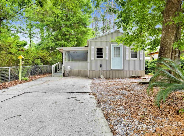 516 Elberta Loop, Lillian, AL 36549