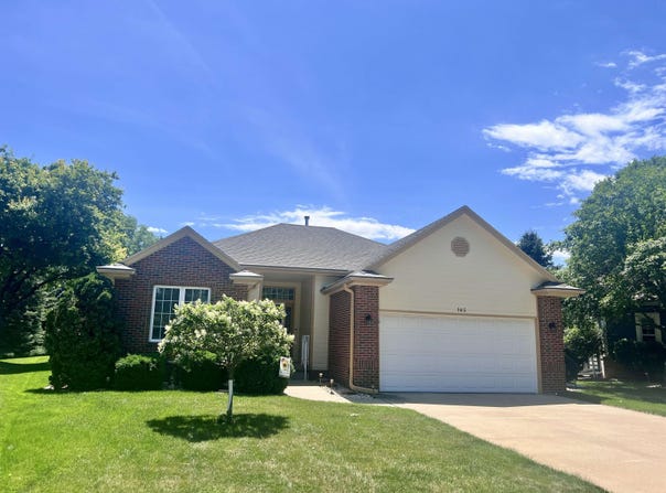 165 Prairie Bend, Dakota Dunes, SD 57049