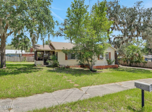 1714 GILLIS Street, Palatka, FL 32177