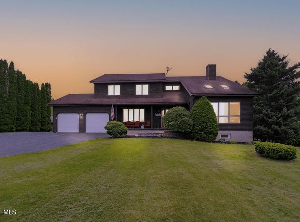 1560 Division Street, Charlton, NY 12010