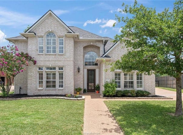 4719 Hunington Drive, Bryan, TX 77802