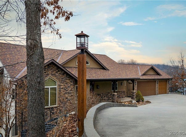 175 Black Rock Road, Camdenton, MO 65020