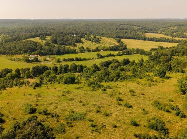 804 Banks Road, Hardy, AR 72542