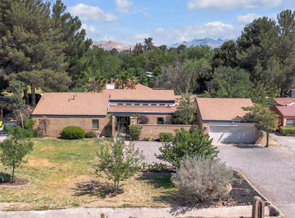 724 Gary Lane, El Paso, TX 79922