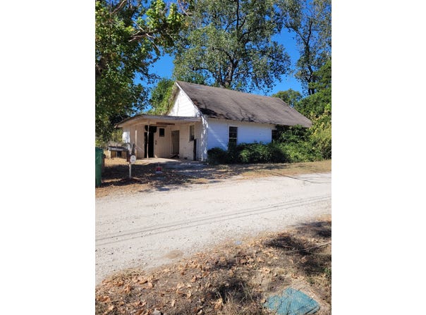 909 Ivan Road, Waco, TX 76706
