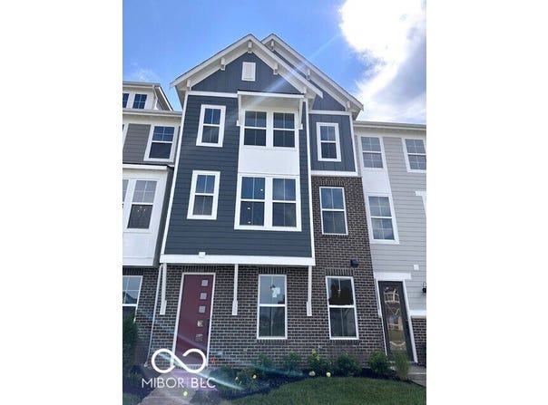 7347 Bayview Run, McCordsville, IN 46055