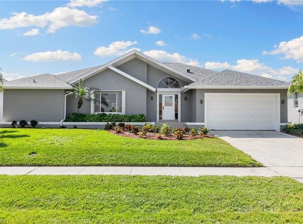 1651 Orleans, MARCO ISLAND, FL 34145