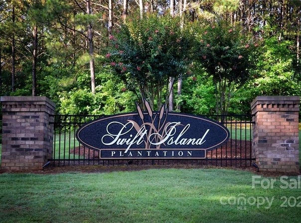 129 Plantation Way unit: 78, Mount Gilead, NC 27306