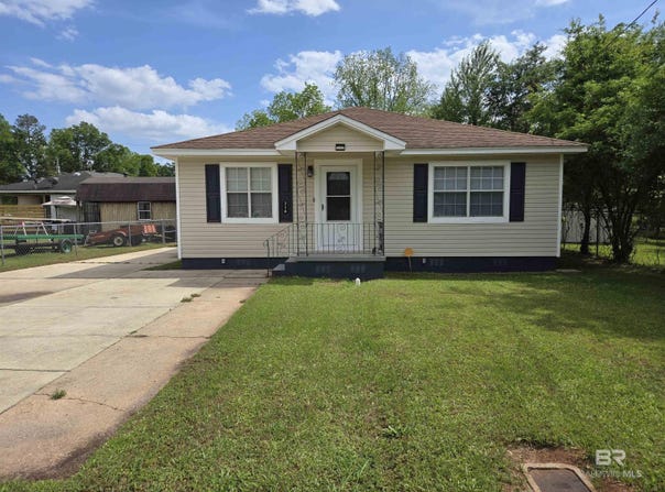 714 E Clinton Street, Jackson, AL 36545