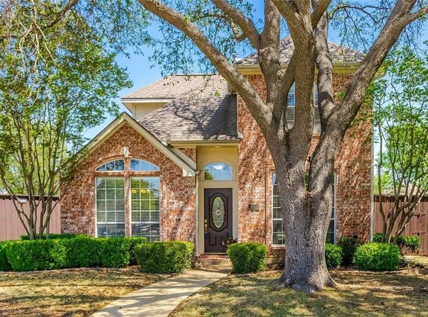 305 Moss Hill Road, Irving, TX 75063