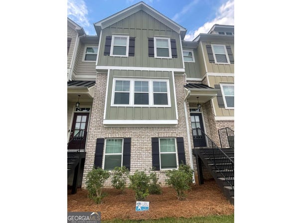 3320 Hedgeway Court, Kennesaw, GA 30144