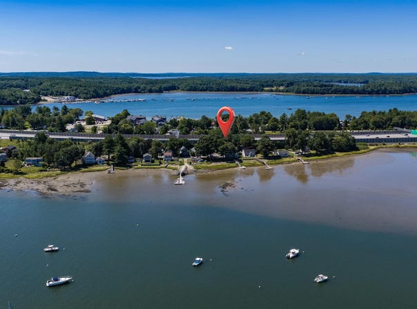 24 Wentworth Terrace, Dover, NH 03820