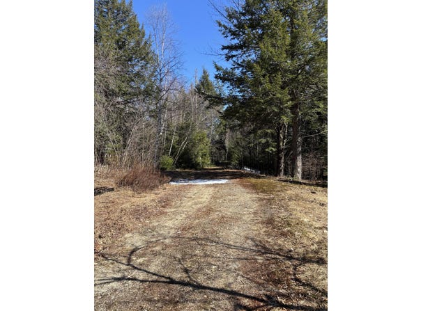 2 Bog Brook Loop, West Paris, ME 04289