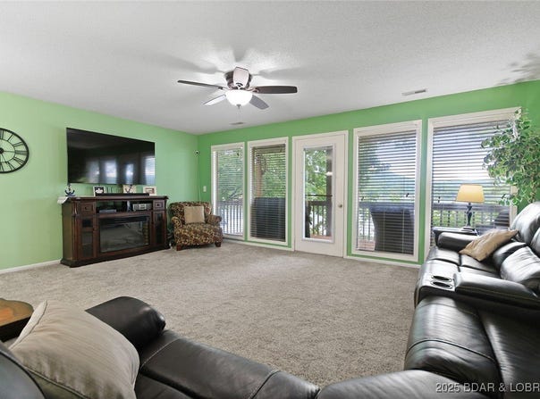 107 Rock Dove Lane, Camdenton, MO 65020