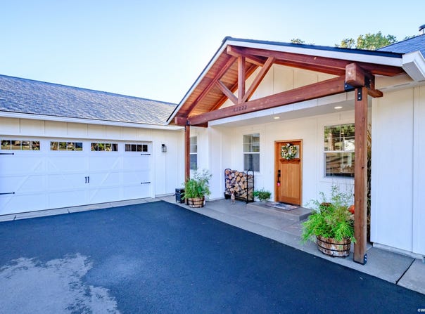 41222 Highway 228, Sweet Home, OR 97386