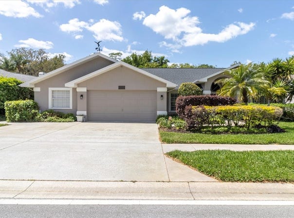 1806 KINSMERE DRIVE, TRINITY, FL 34655