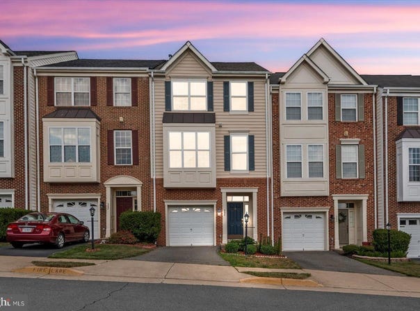 504 LEGRACE Terrace NE, LEESBURG, VA 20176