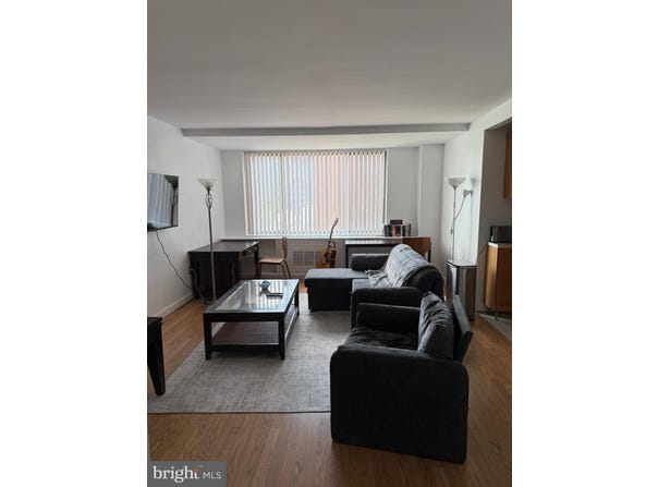 1121 ARLINGTON Boulevard, ARLINGTON, VA 22209