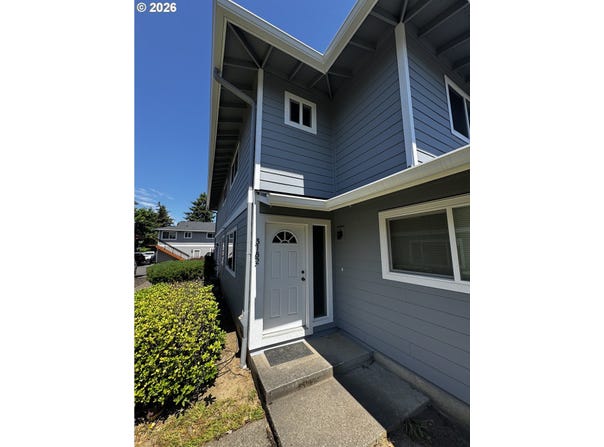 3182 NE 16TH St, Gresham, OR 97030