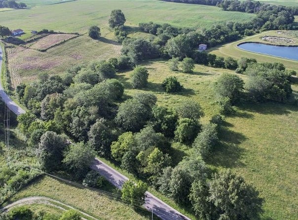 County Road 825 N, Mount Sterling, IL 62353