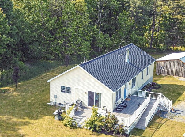 3900 Jersey Street, Panton, VT 05491