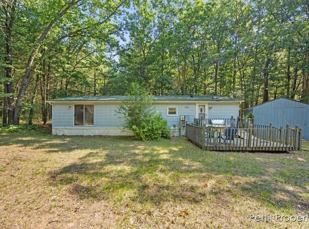 9014 S Spruce Avenue, Newaygo, MI 49337