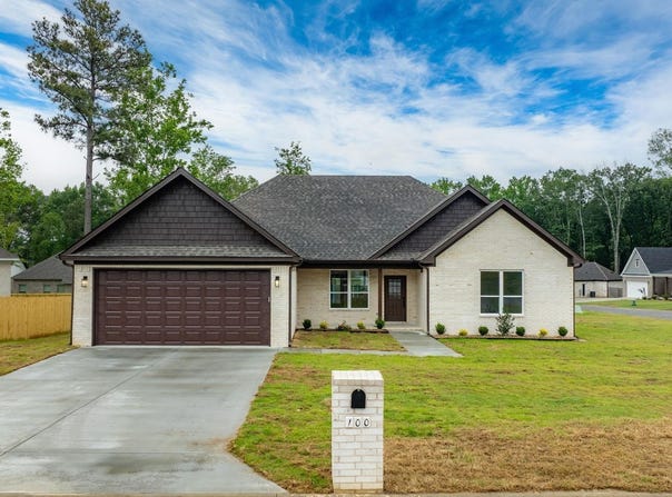 100 Michelle Drive, Beebe, AR 72012