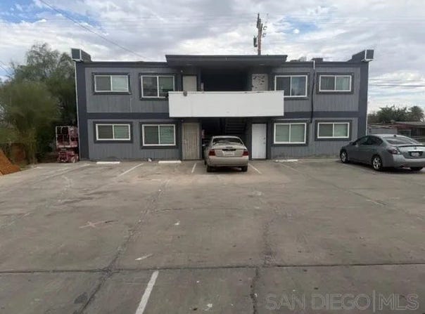 700 Blair Ave, Calexico, CA 92231