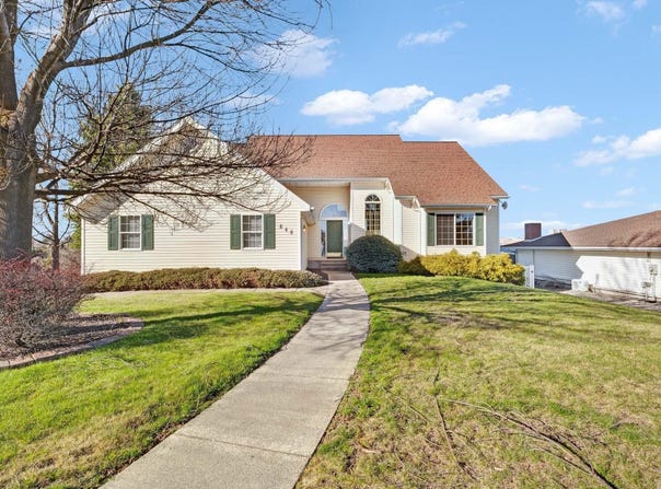 640 SE Crestview St, Pullman, WA 99163