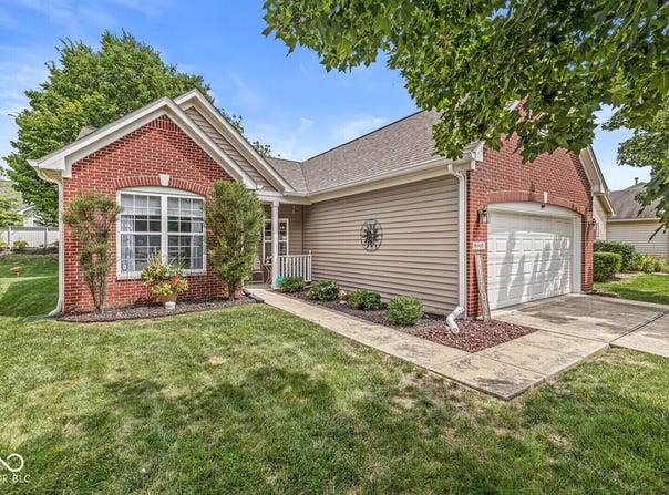 8909 N White Tail Trail, McCordsville, IN 46055