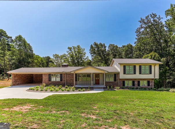 1046 Talmadge, Toccoa, GA 30577