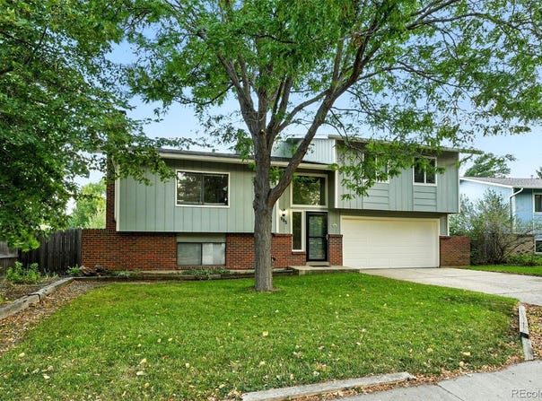985 Delphi Drive, Lafayette, CO 80026