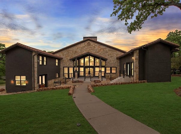 145 Knob Hill Lane, Double Oak, TX 75077