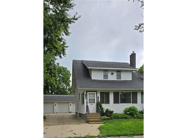 309 5th Street SW, Austin, MN 55912