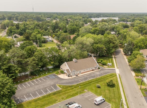 535 Maple Ave, Linwood, NJ 08221