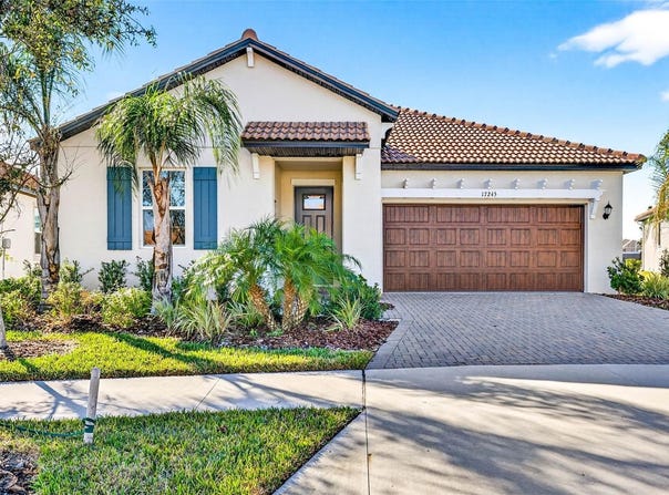 17245 STAR BANKS ST, WIMAUMA, FL 33598
