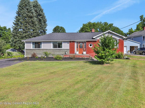 2294 Route 32, Saugerties, NY 12477