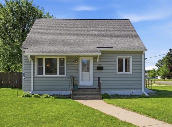 103 E Grant Avenue, Eau Claire, WI 54701