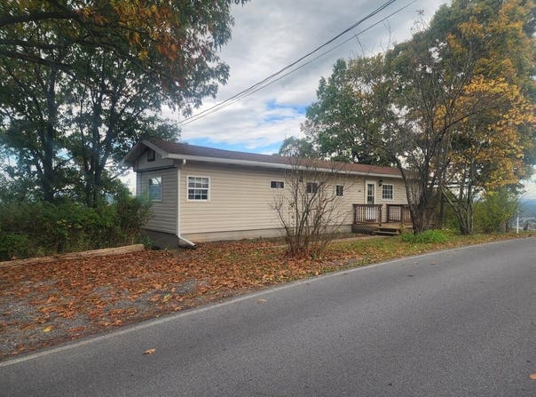 7205 Leffards Bench Rd, Huntingdon, PA 16652