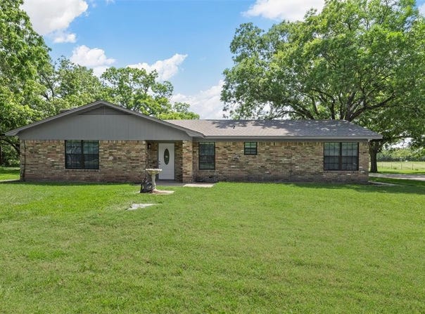 206 Timber Creek Road, Waco, TX 76705