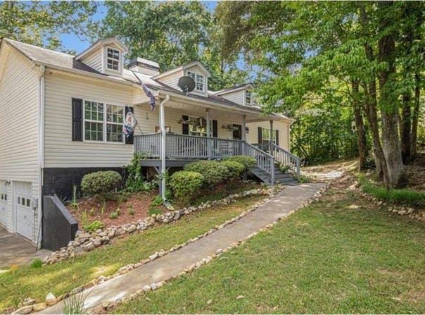 104 Streambank Court, Temple, GA 30179